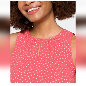 Elliana Hidden Keyhole Blouse